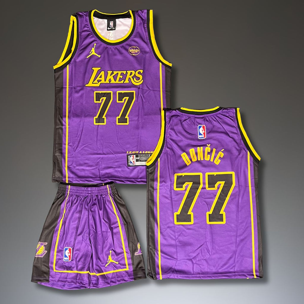 Set de joc baschet, copii și tineri, violet, Los Angeles Lakers, Doncic
