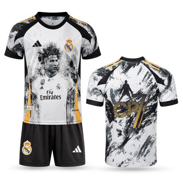 Real Madrid Echipament De Fotbal Pentru Copii, Ronaldo. CR7 Edition