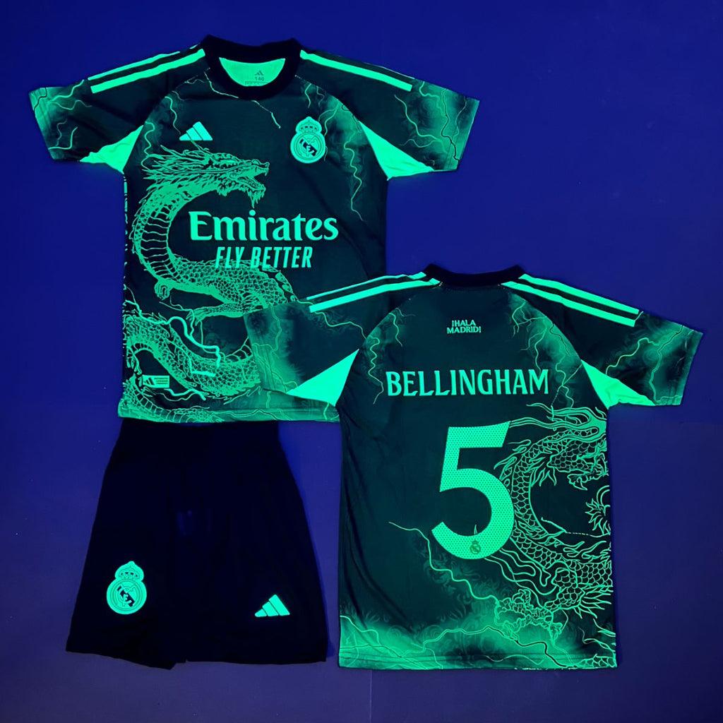 Set de joc fotbal fluorescent, copii și tineri, Real Madrid, Bellingham. Ediția dragon neon verde 2025