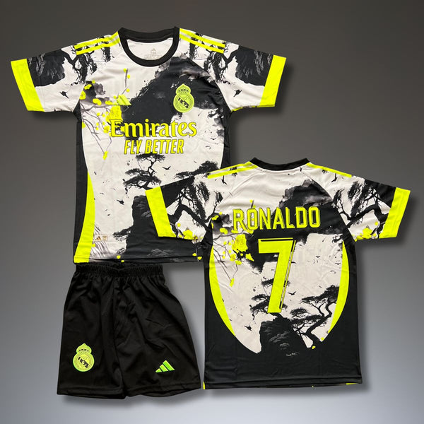 Set de joc fotbal fluorescent, copii și tineri Real Madrid, Ronaldo. Ediție neon japoneză