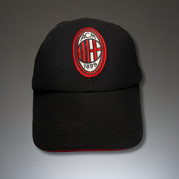 Șapcă cu emblema Milan, Negru