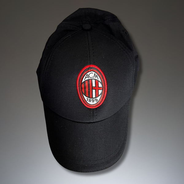 Șapcă cu emblema Milan, Negru