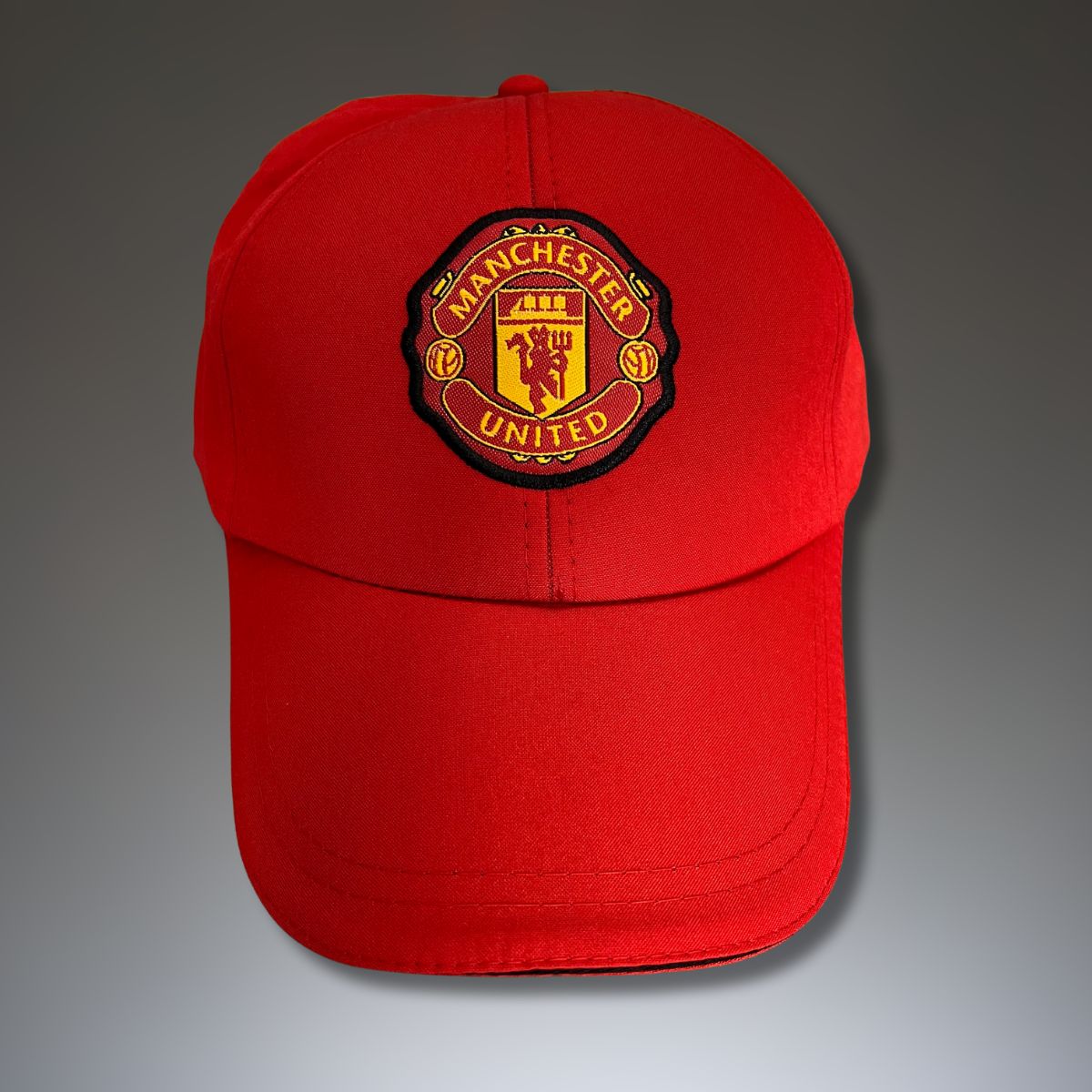 Șapcă cu emblema Manchester United, Roșu